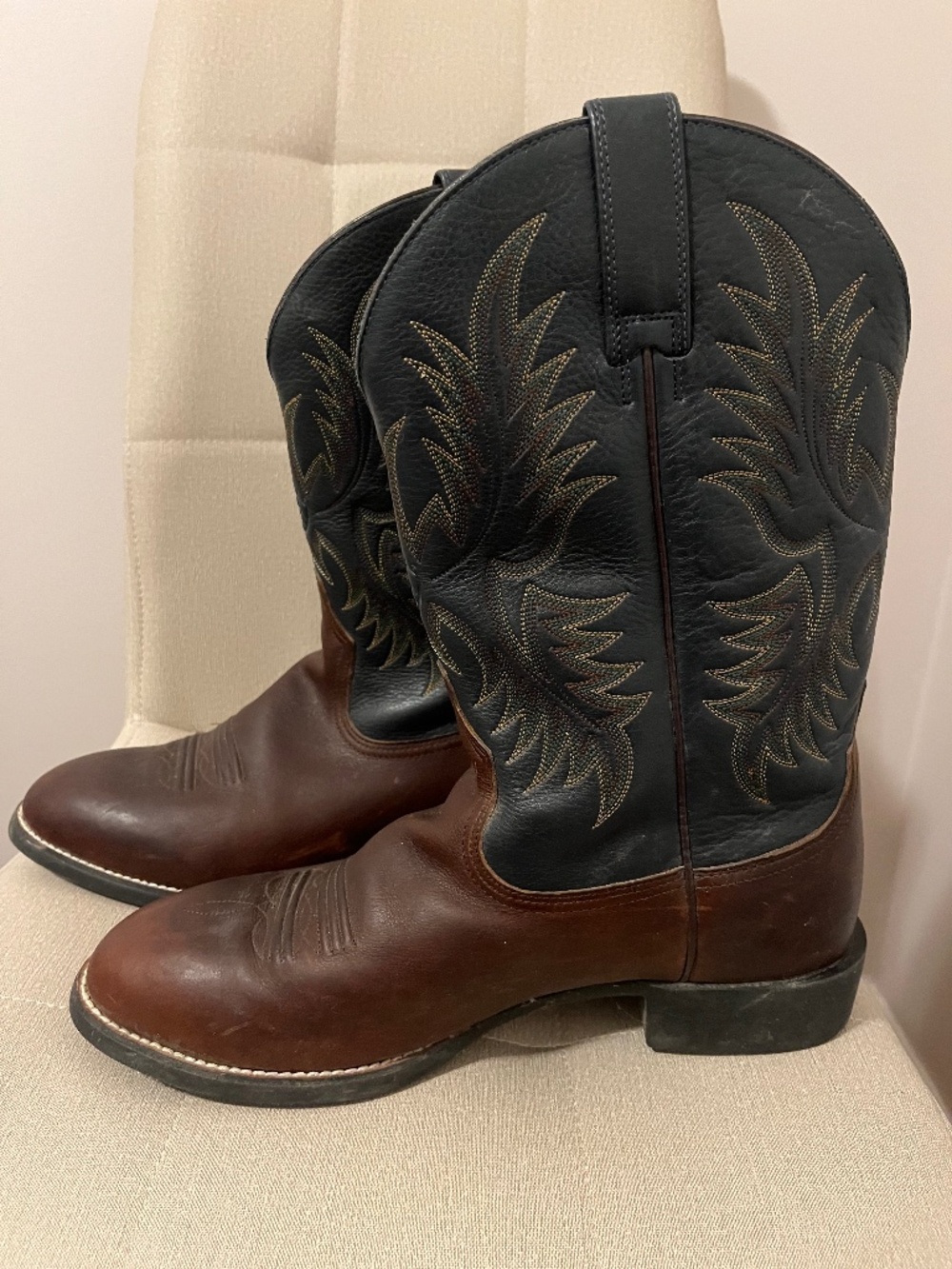 Ariat Boots size 10.5 EE